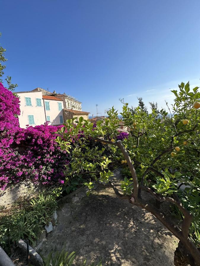 Villa Le Rose Di Emma Bordighera Exterior foto