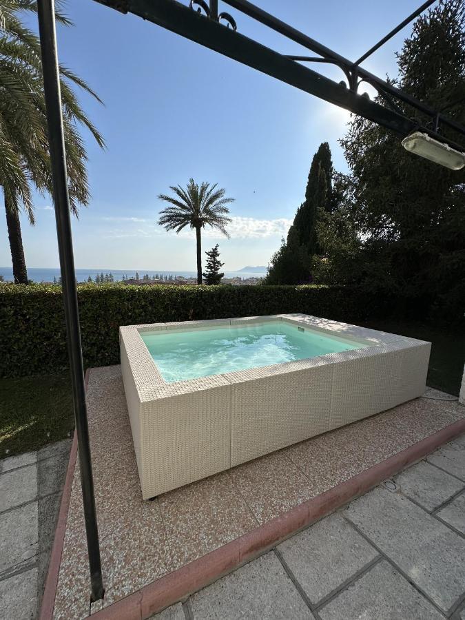 Villa Le Rose Di Emma Bordighera Exterior foto